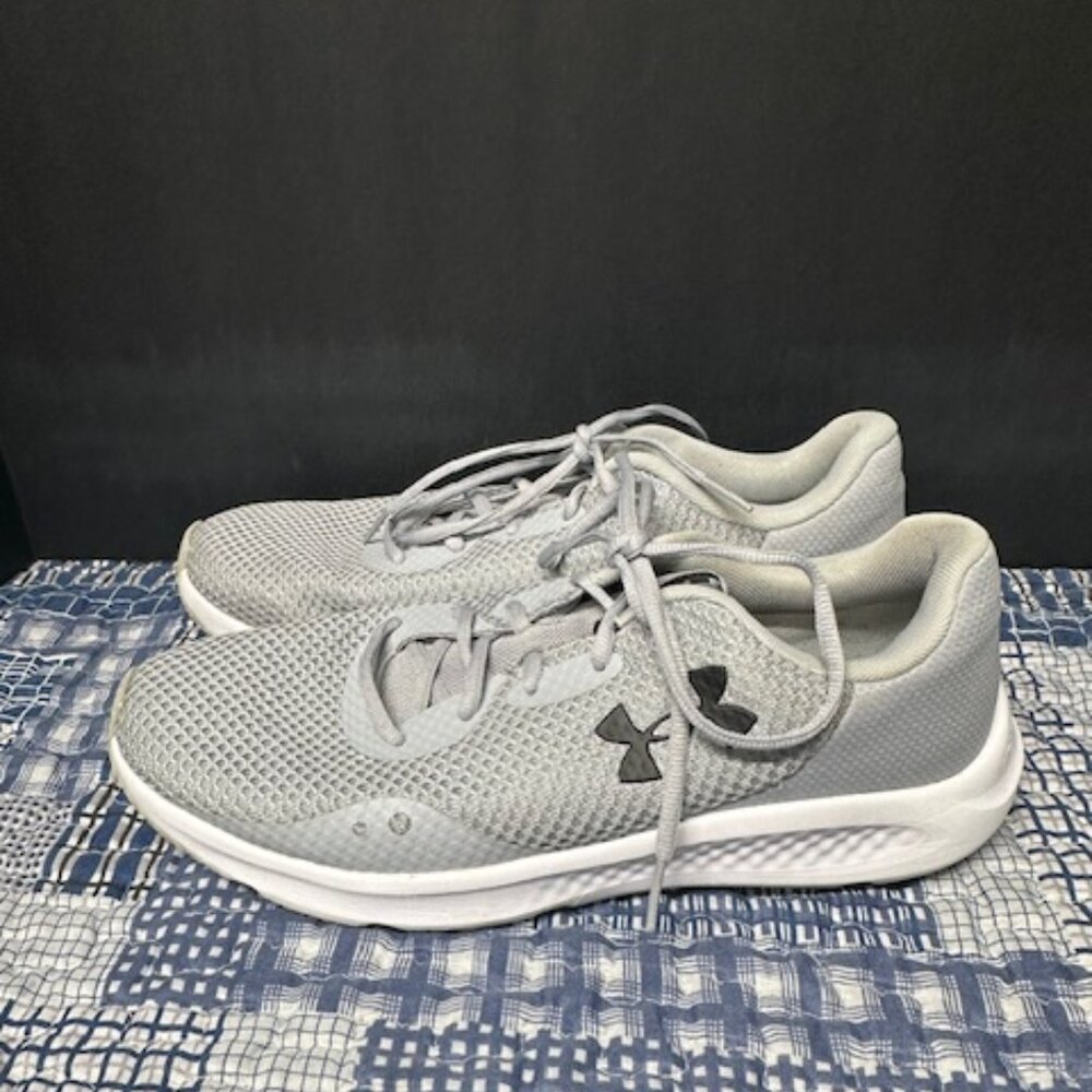 Under Armour Charged Pursuit Men's Size 10.5
